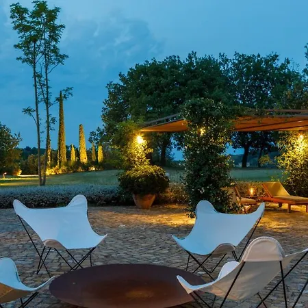 Casa Eugenia 8, Emma Villas